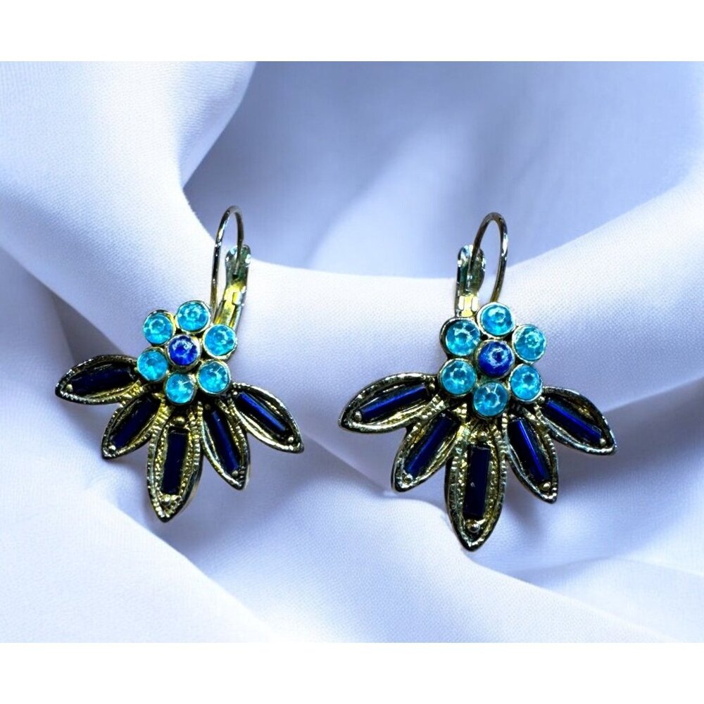 Vintage Gold Tone Blue Rhinestone Flower Leverback Earrings 1.25"